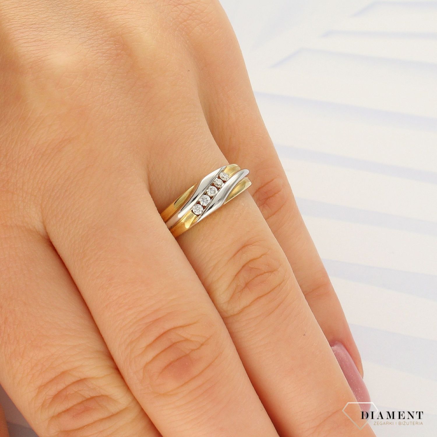 Pierścionek złoty DIAMENT żółte i białe złoto, pięć diamentów, obrączka R 1203.jpg